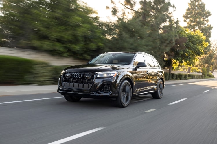 Audi Q7.jpg