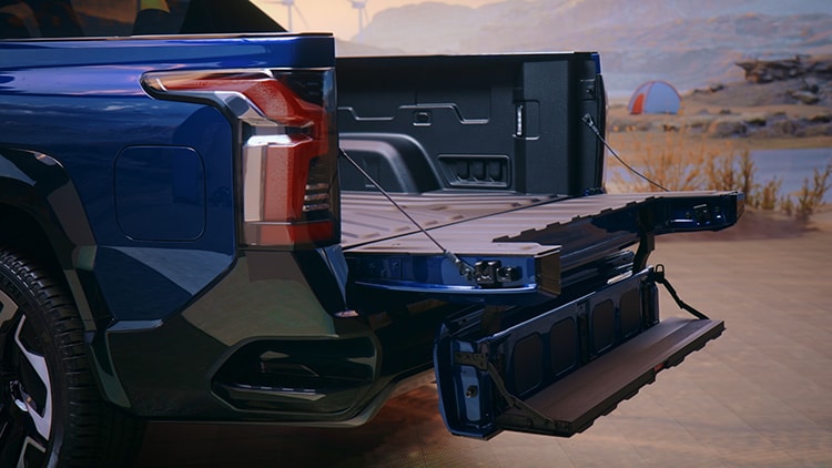 Silverado EV tailgate blog.jpg