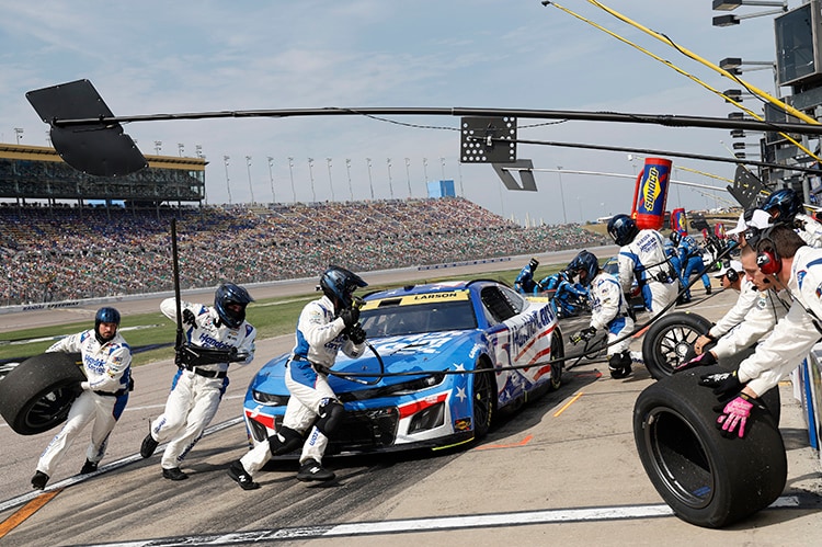 2023 Kyle Larson Kansas2 Hendrick Cars.jpg