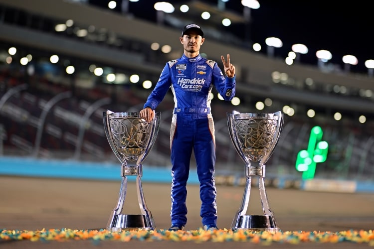 Larson%202x%20Champion.jpg