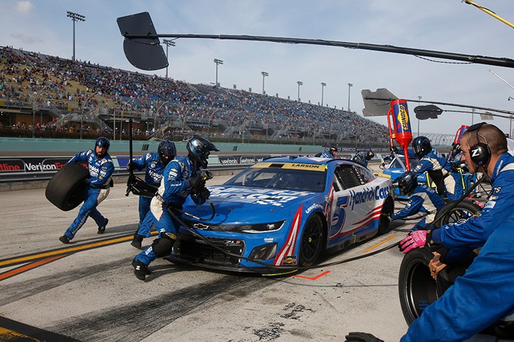 2023 Kyle Larson Hendrick Cars Homestead.jpg