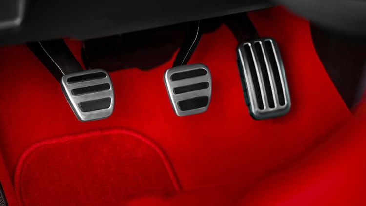 2023 Honda Civic Type R pedals blog.jpg