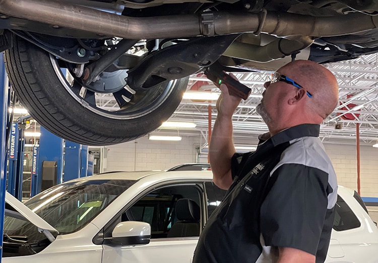 Hendrick Cars Service Maintenance.jpg