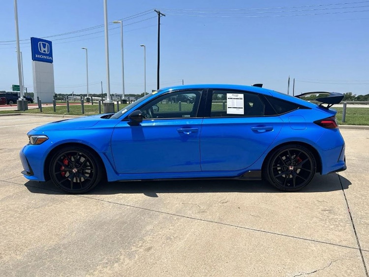 Honda Civic Type R Hendrick Cars.jpg