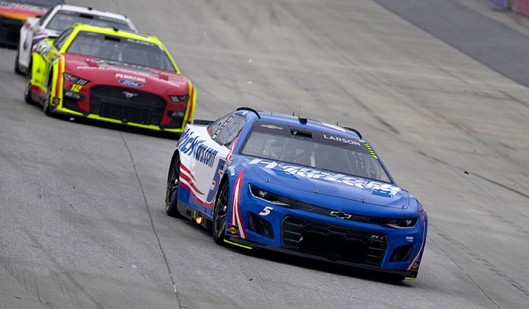 2022 Kyle Larson Dover1.jpg